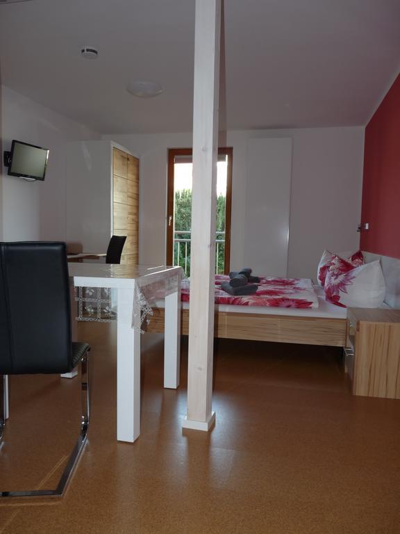 Pension Hänse Weimar  Rum bild